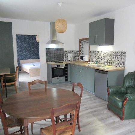 Le Gite Des Fresques Saint-Savin  Exterior foto